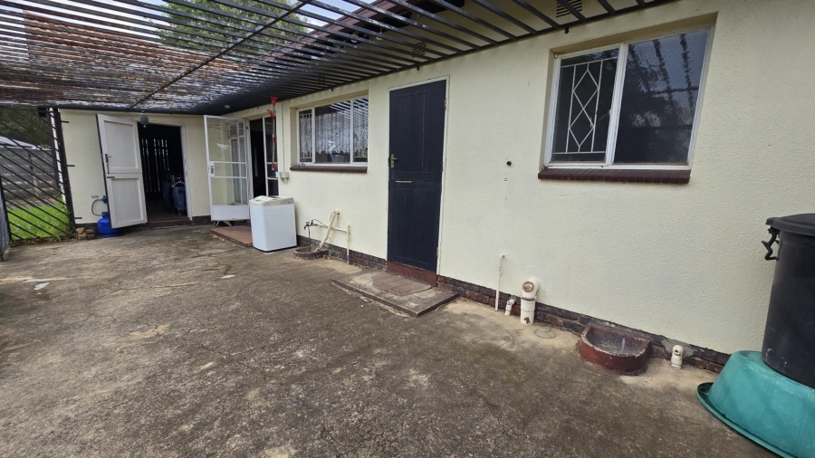 3 Bedroom Property for Sale in Brackendowns Gauteng