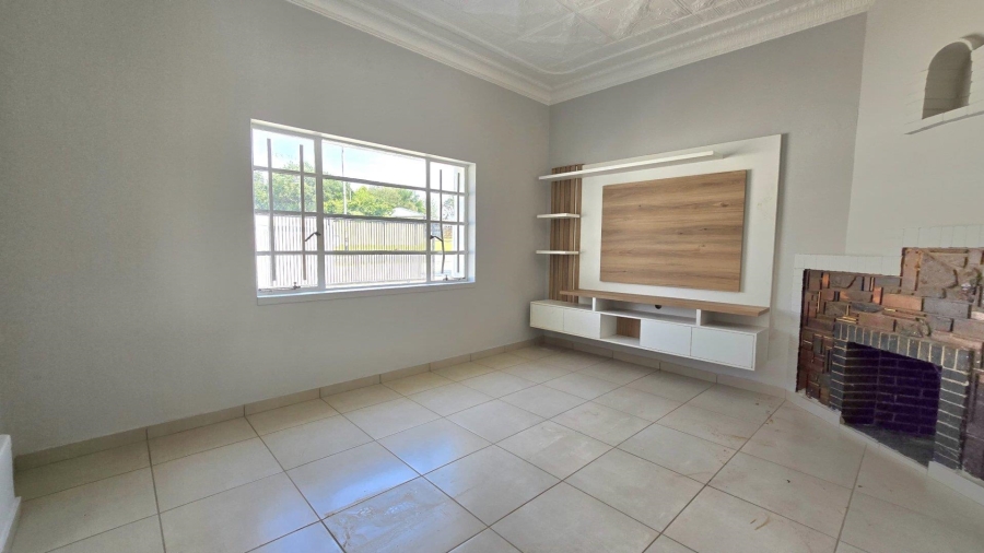 2 Bedroom Property for Sale in Florentia Gauteng