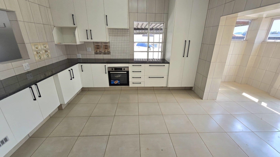 2 Bedroom Property for Sale in Florentia Gauteng