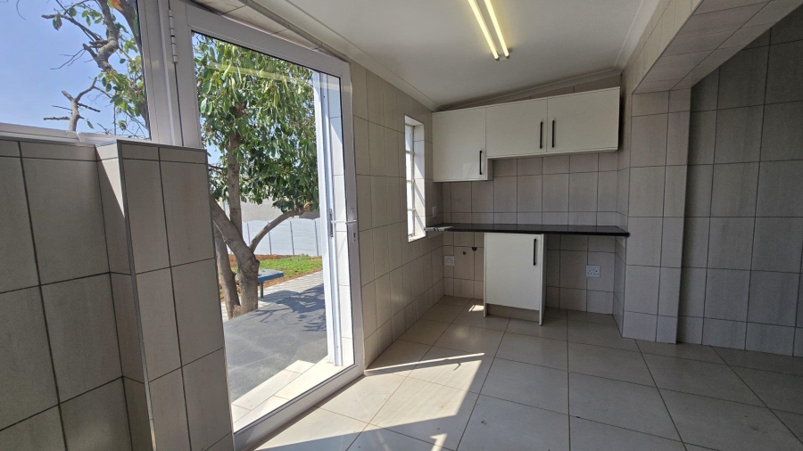 2 Bedroom Property for Sale in Florentia Gauteng