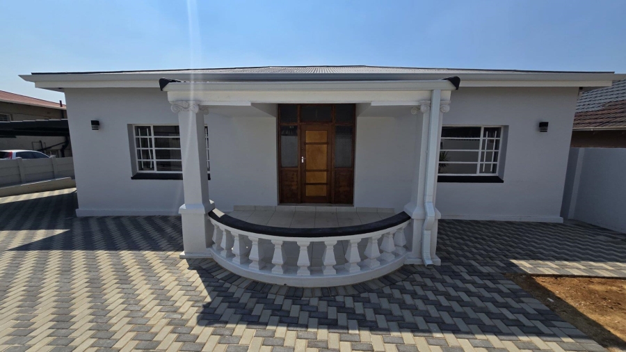 2 Bedroom Property for Sale in Florentia Gauteng