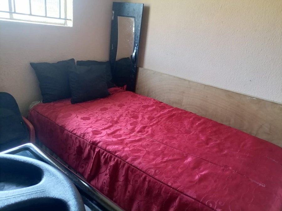 2 Bedroom Property for Sale in Lenasia South Ext 4 Gauteng