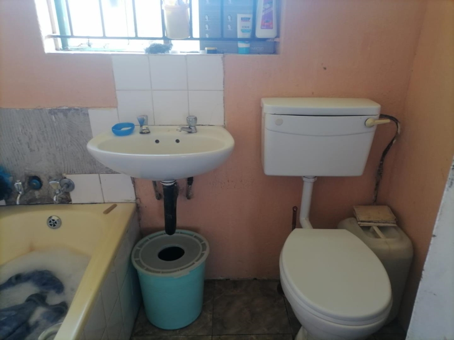 2 Bedroom Property for Sale in Lenasia South Ext 4 Gauteng