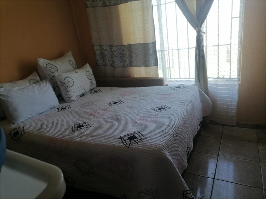 2 Bedroom Property for Sale in Lenasia South Ext 4 Gauteng