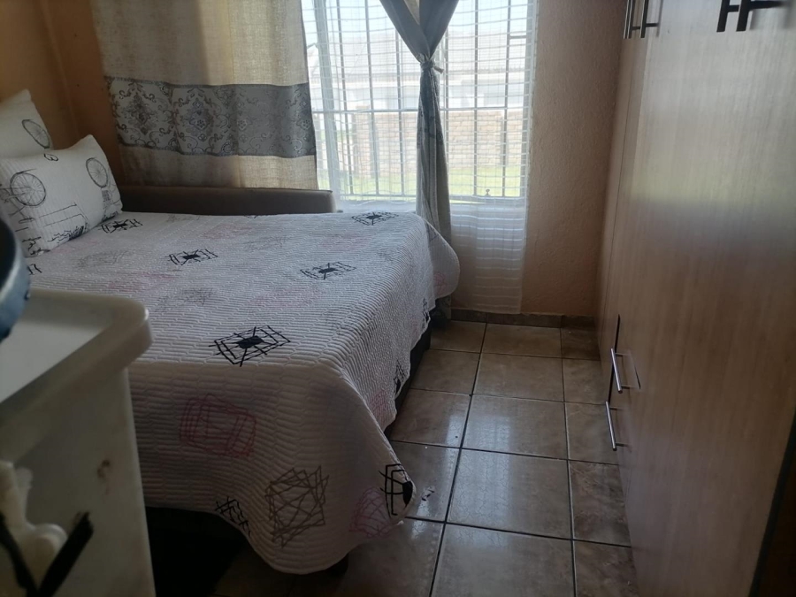 2 Bedroom Property for Sale in Lenasia South Ext 4 Gauteng