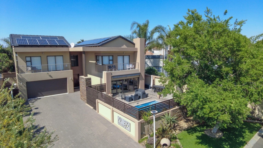 4 Bedroom Property for Sale in La Como Lifestyle Estate Gauteng