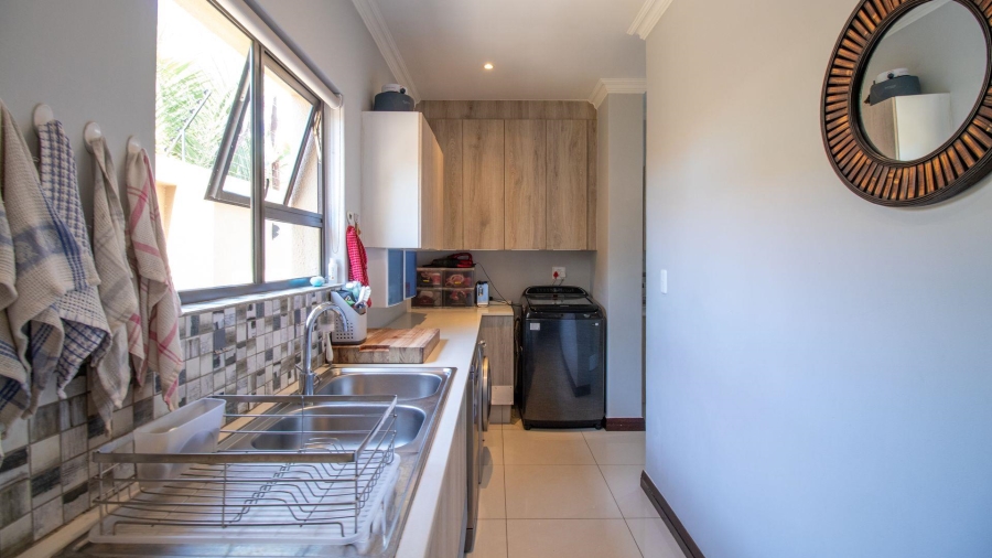 4 Bedroom Property for Sale in La Como Lifestyle Estate Gauteng