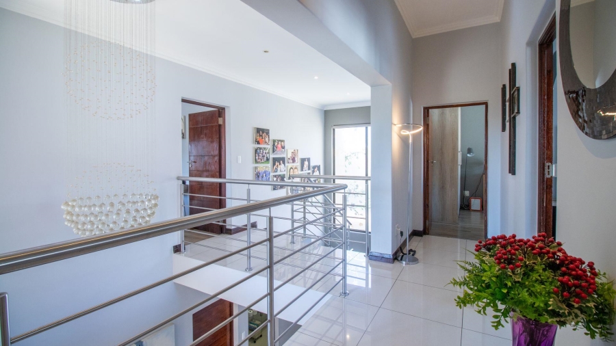 4 Bedroom Property for Sale in La Como Lifestyle Estate Gauteng