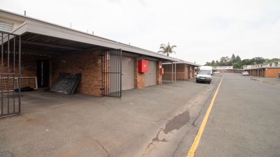 2 Bedroom Property for Sale in Benoni Central Gauteng