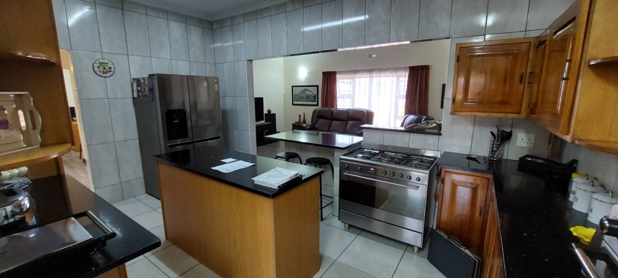 2 Bedroom Property for Sale in Florentia Gauteng