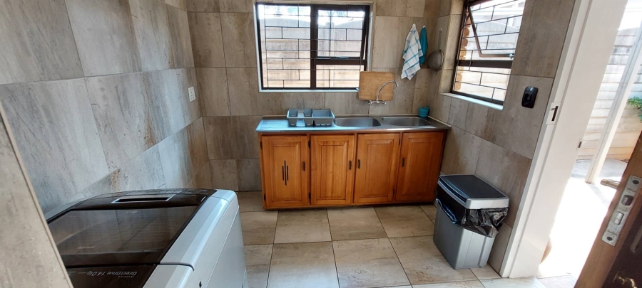 2 Bedroom Property for Sale in Florentia Gauteng