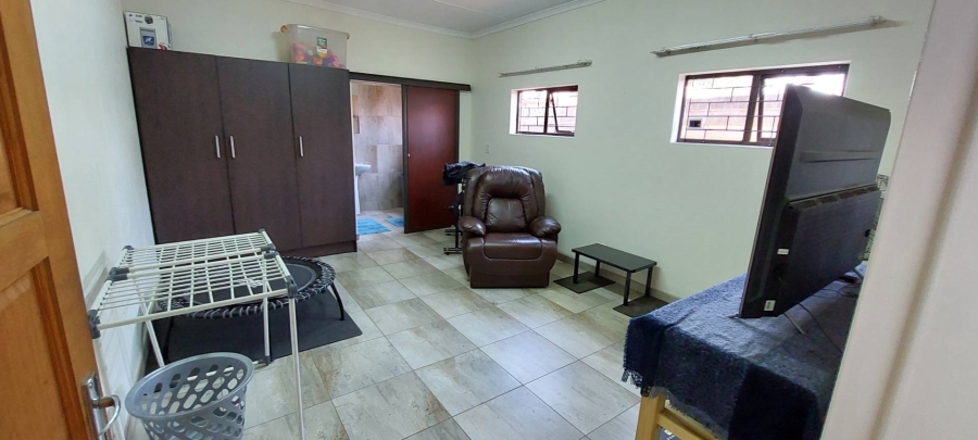 2 Bedroom Property for Sale in Florentia Gauteng