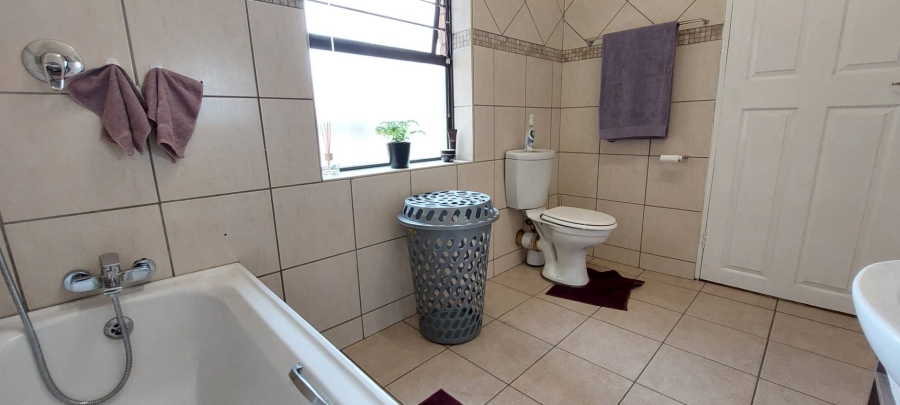 2 Bedroom Property for Sale in Florentia Gauteng