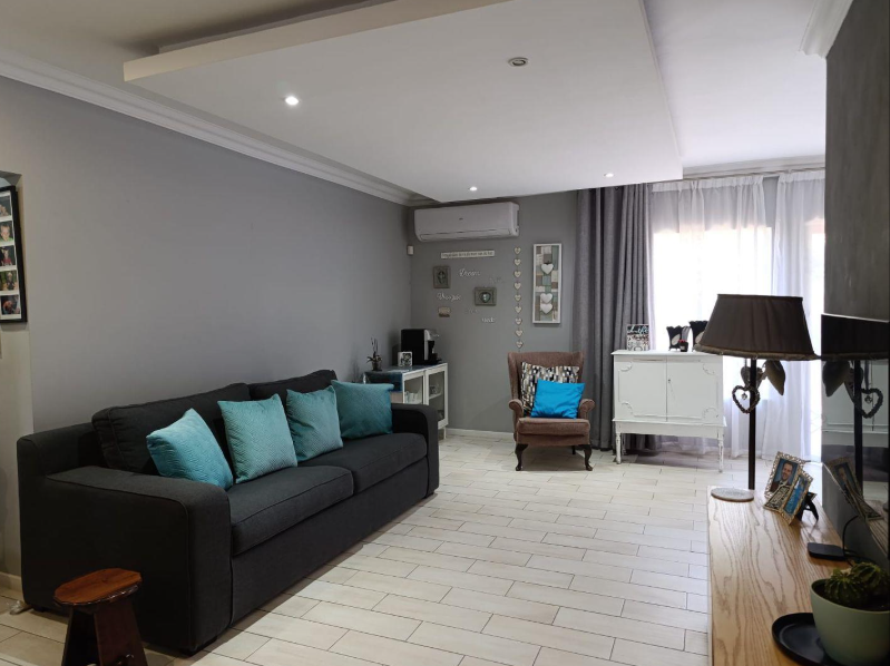 3 Bedroom Property for Sale in Brackenhurst Gauteng