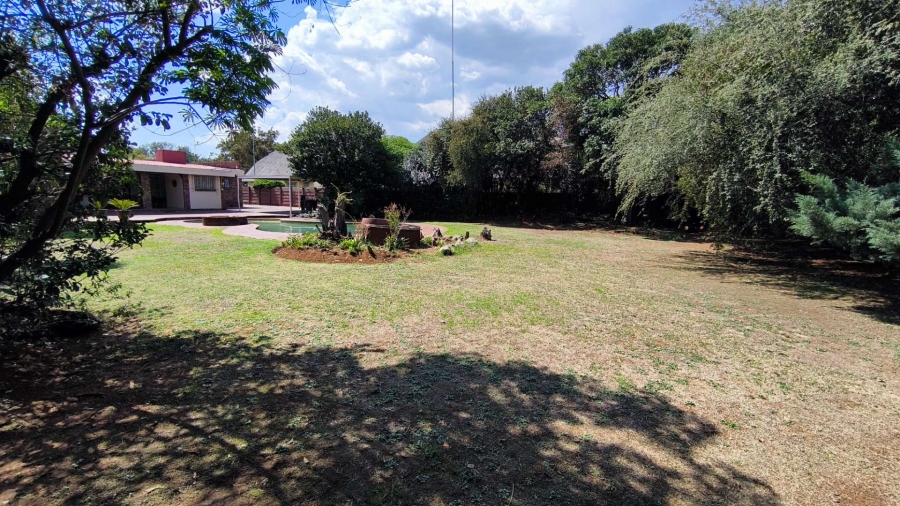 4 Bedroom Property for Sale in Brackenhurst Gauteng