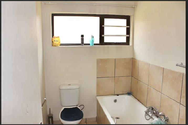 2 Bedroom Property for Sale in Comet Gauteng