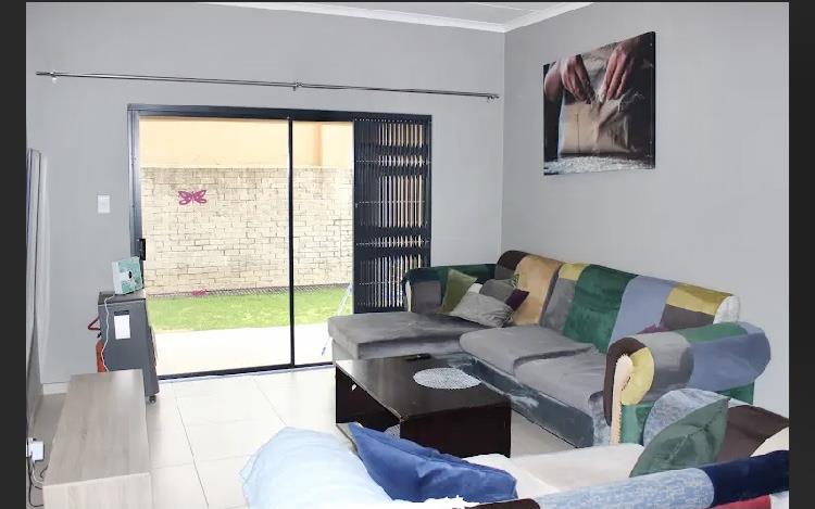 2 Bedroom Property for Sale in Lilianton Gauteng