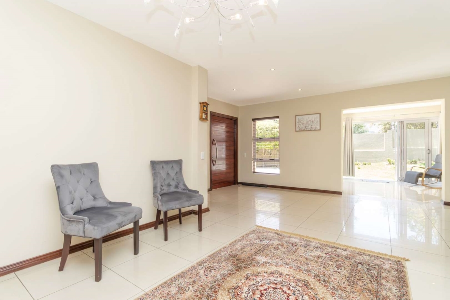 To Let 4 Bedroom Property for Rent in River Club Gauteng