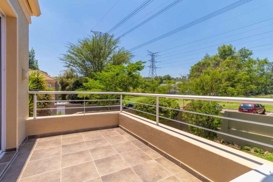 To Let 4 Bedroom Property for Rent in River Club Gauteng