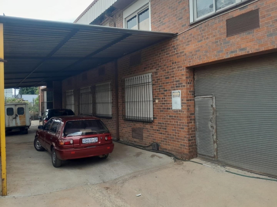 To Let commercial Property for Rent in Eastgate Gauteng