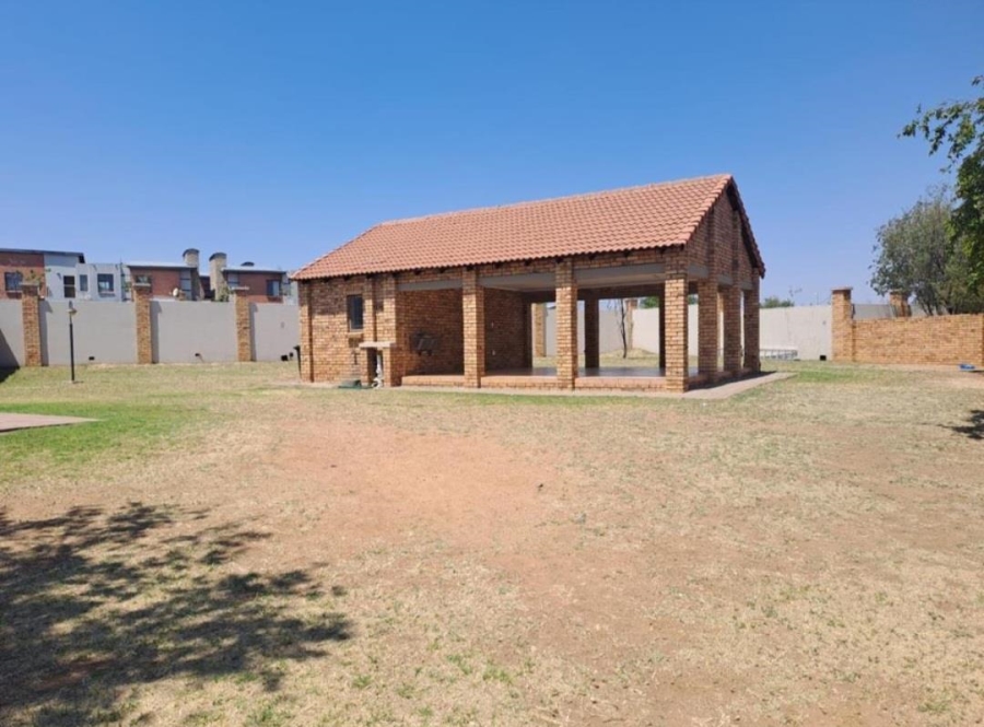 2 Bedroom Property for Sale in Sagewood Gauteng