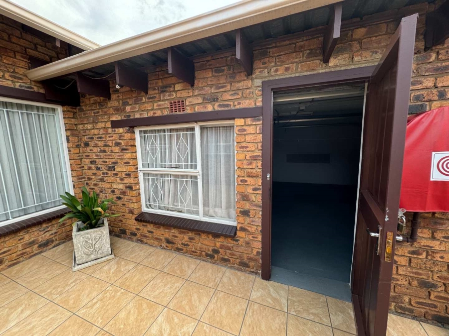 3 Bedroom Property for Sale in Randhart Gauteng