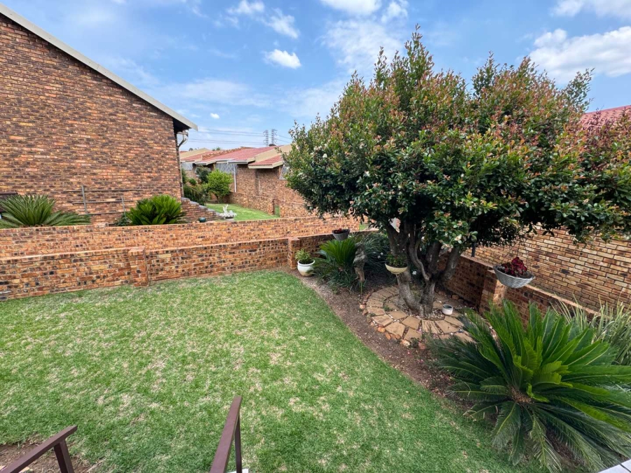 3 Bedroom Property for Sale in Randhart Gauteng