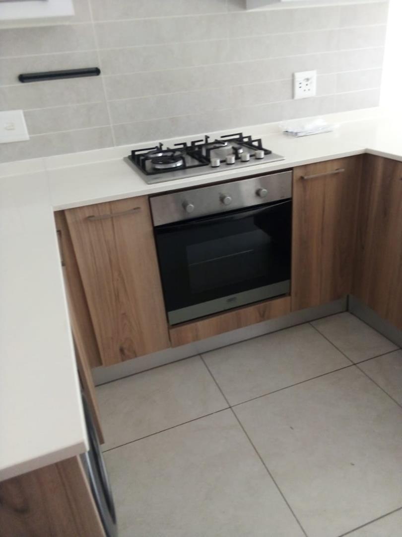 1 Bedroom Property for Sale in Founders Hill Gauteng