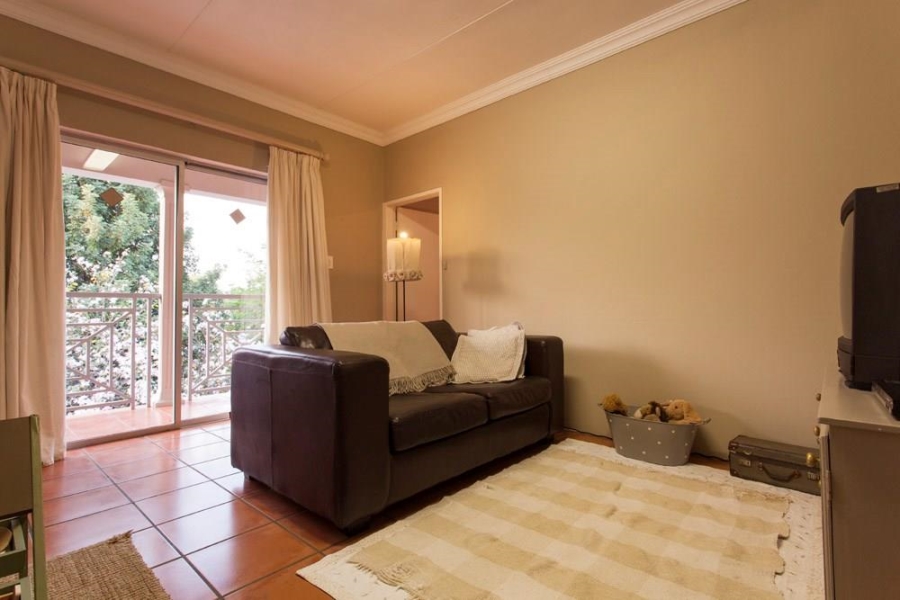 To Let 3 Bedroom Property for Rent in Waterkloof Glen Gauteng