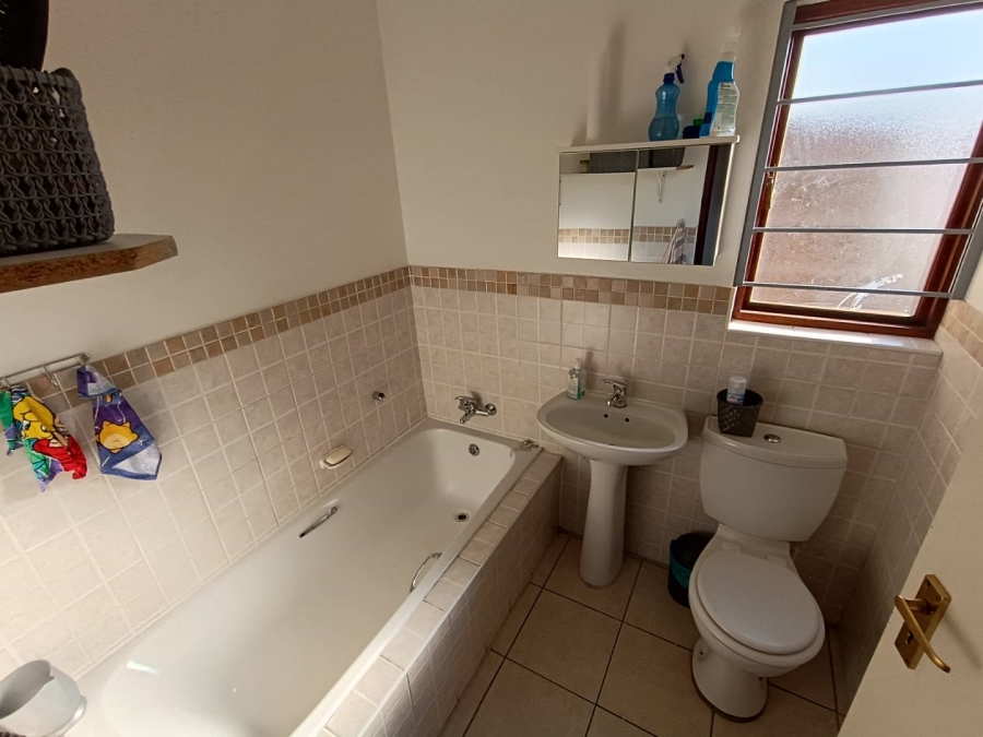 3 Bedroom Property for Sale in The Reeds Gauteng