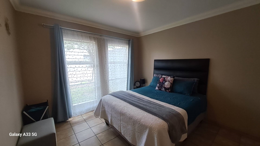 1 Bedroom Property for Sale in Buccleuch Gauteng