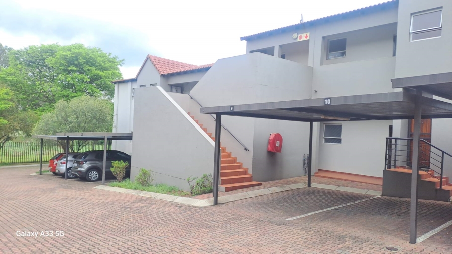 1 Bedroom Property for Sale in Buccleuch Gauteng