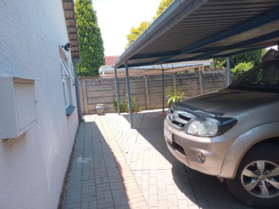 4 Bedroom Property for Sale in Silverton Gauteng