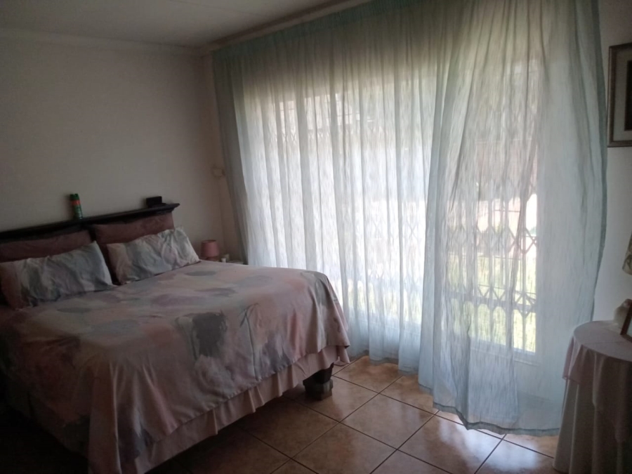 4 Bedroom Property for Sale in Silverton Gauteng