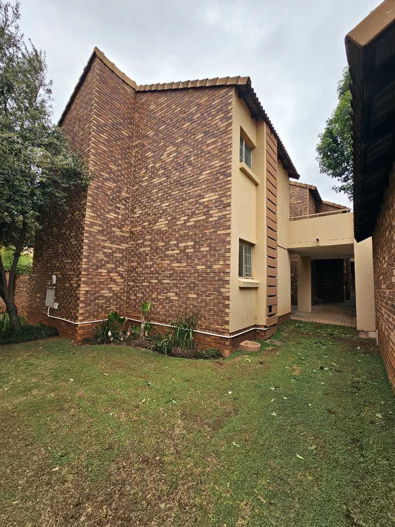 2 Bedroom Property for Sale in Boardwalk Villas Gauteng