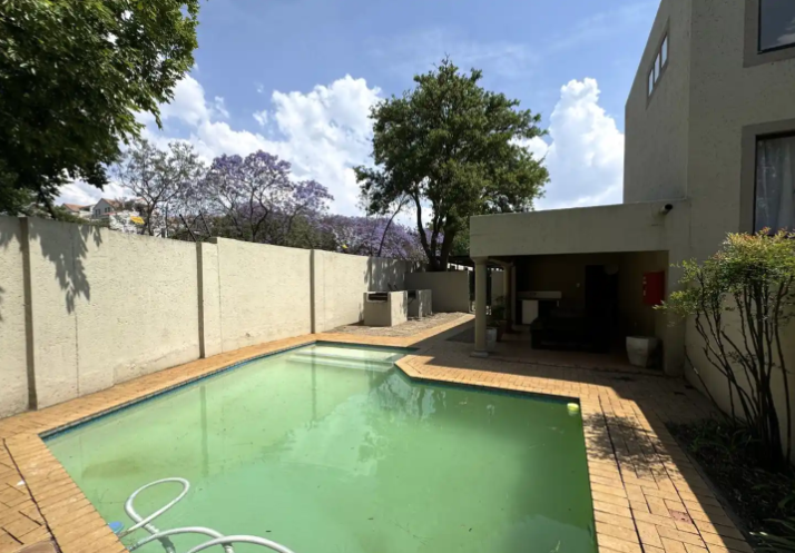 To Let 2 Bedroom Property for Rent in Bryanston Gauteng