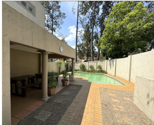 To Let 2 Bedroom Property for Rent in Bryanston Gauteng