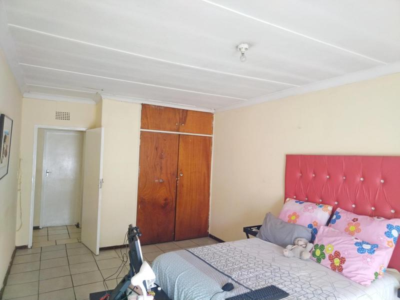 1 Bedroom Property for Sale in Kempton Park Gauteng