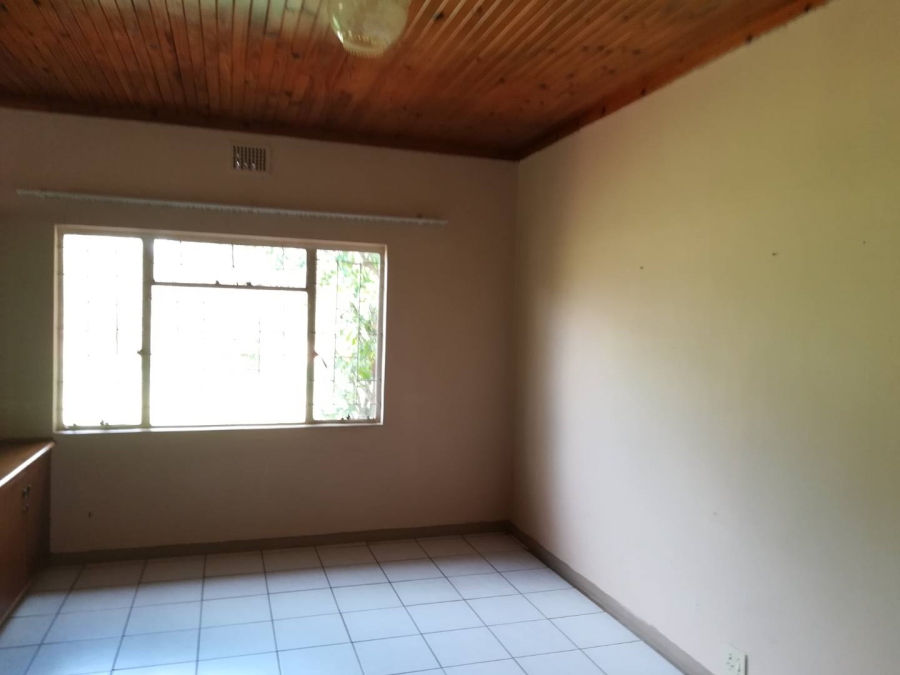 To Let 4 Bedroom Property for Rent in Waterval Gauteng