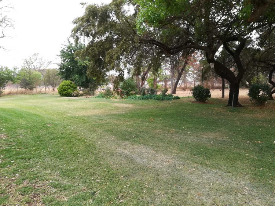 To Let 4 Bedroom Property for Rent in Waterval Gauteng