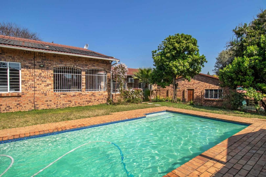 4 Bedroom Property for Sale in Rivonia Gauteng