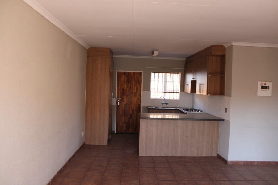 3 Bedroom Property for Sale in Wilgeheuwel Gauteng