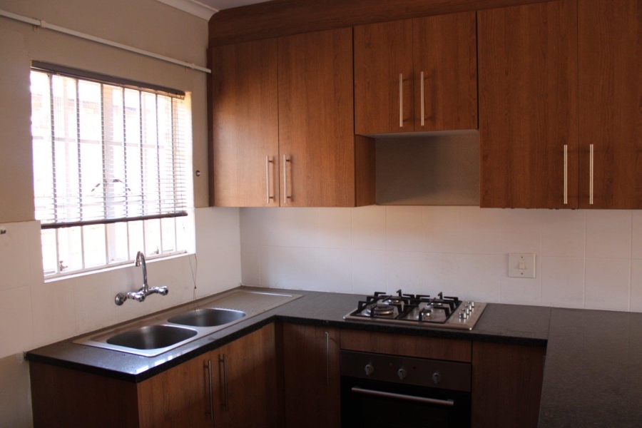 3 Bedroom Property for Sale in Wilgeheuwel Gauteng