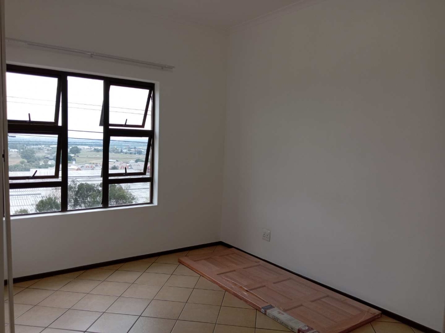 To Let 2 Bedroom Property for Rent in Sunnyrock Gauteng