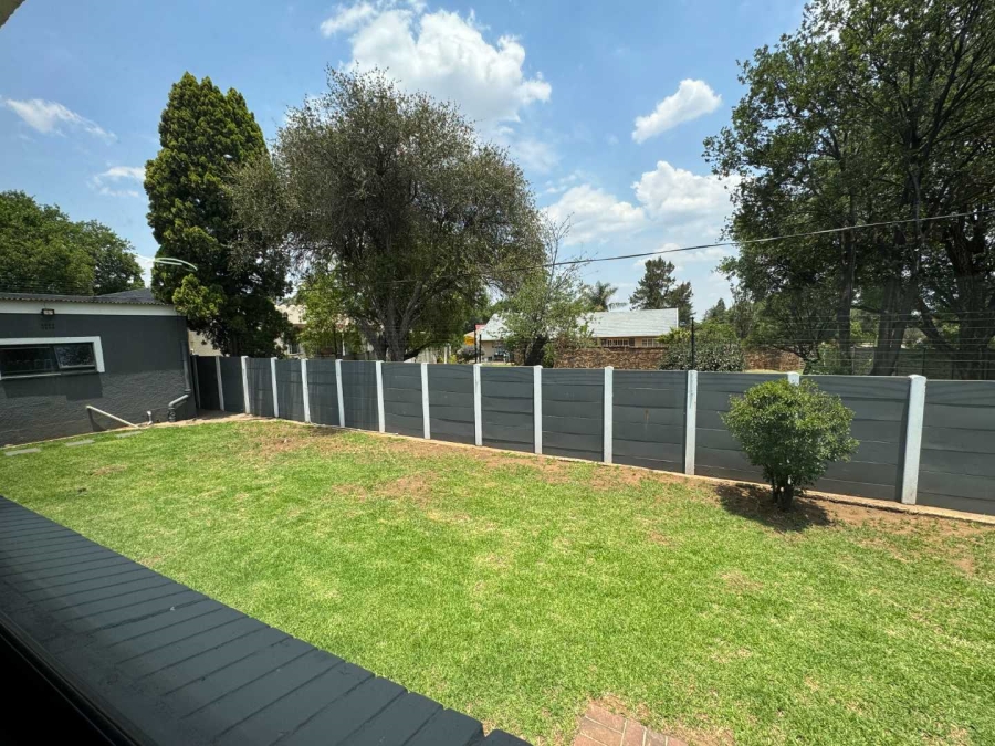 4 Bedroom Property for Sale in Verwoerdpark Gauteng