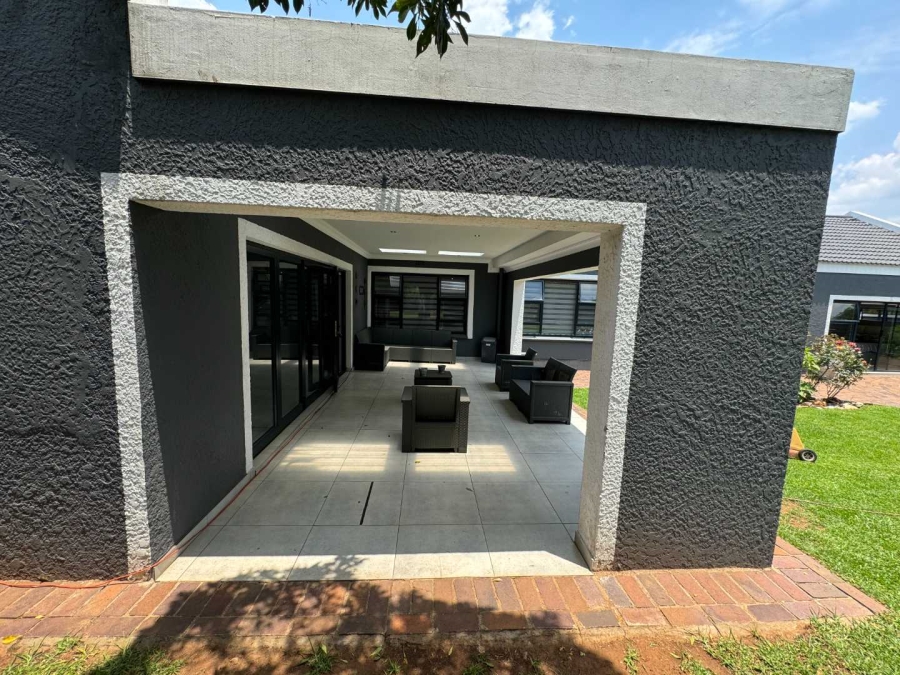 4 Bedroom Property for Sale in Verwoerdpark Gauteng