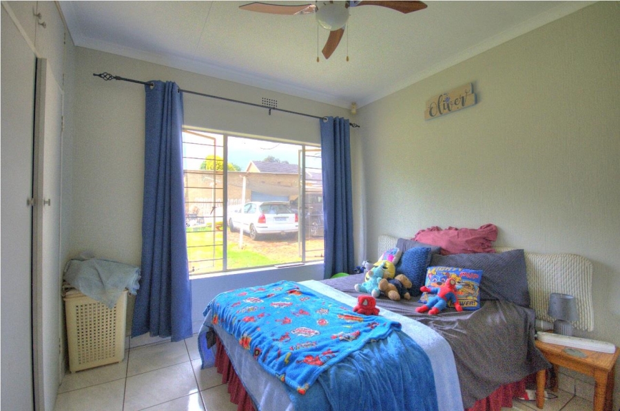 3 Bedroom Property for Sale in Brackendowns Gauteng