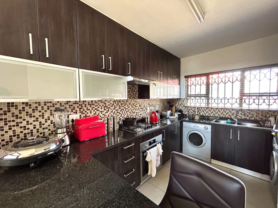 To Let 3 Bedroom Property for Rent in Fourways Gauteng