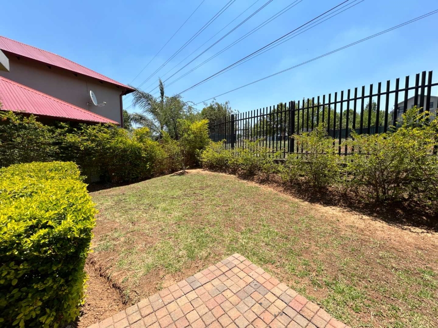 To Let 3 Bedroom Property for Rent in Fourways Gauteng