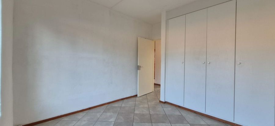 2 Bedroom Property for Sale in Honeydew Gauteng